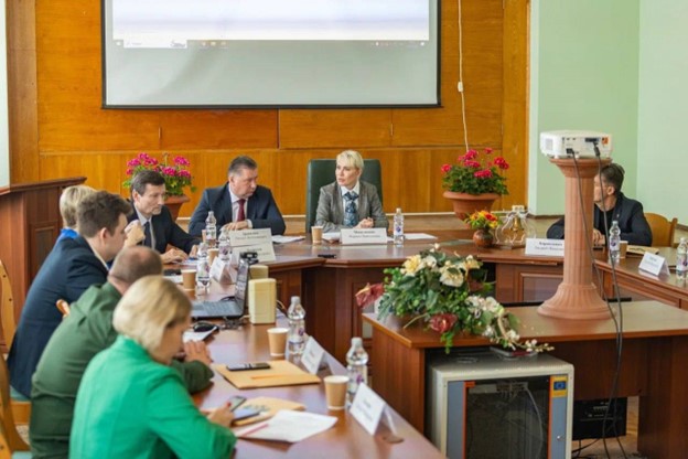 Рослесхоз работает над повышением заработных плат и укреплением кадрового потенциала лесного хозяйства